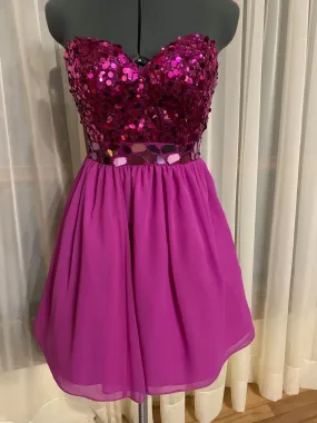 Short Sequin /Chiffon  Size XS Style 6023